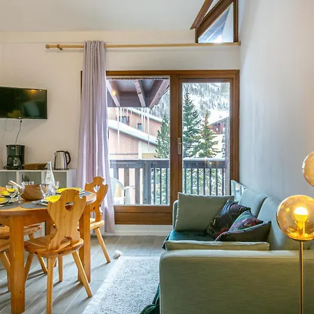 à Avec Balcon Sud/ouest, Proche Commodités, Navette Gratuite - Fr-1-694-289 Appartement *