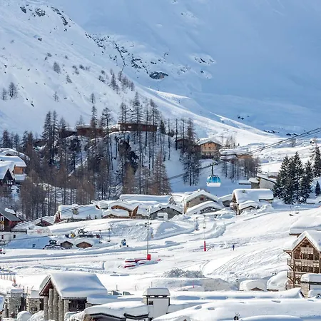 Appartement à Avec Balcon Sud/ouest, Proche Commodités, Navette Gratuite - Fr-1-694-289 Val-dʼIsère